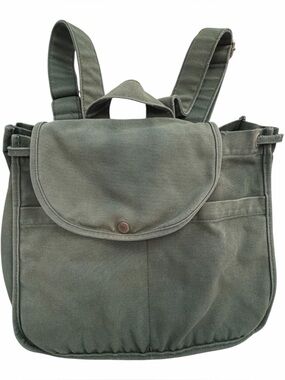 vintage-style BAGGU Drawstring Backpack made from durable, heavyweight canvas